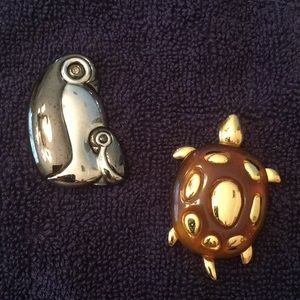 LC Animal Pins
